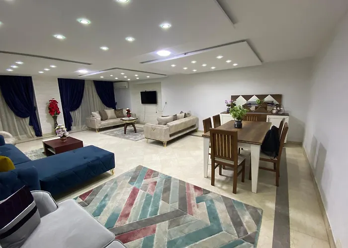 Apartment On The Nile