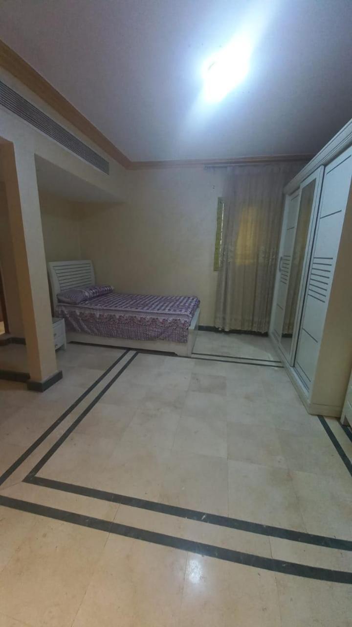 On The Nile Apartment Cairo