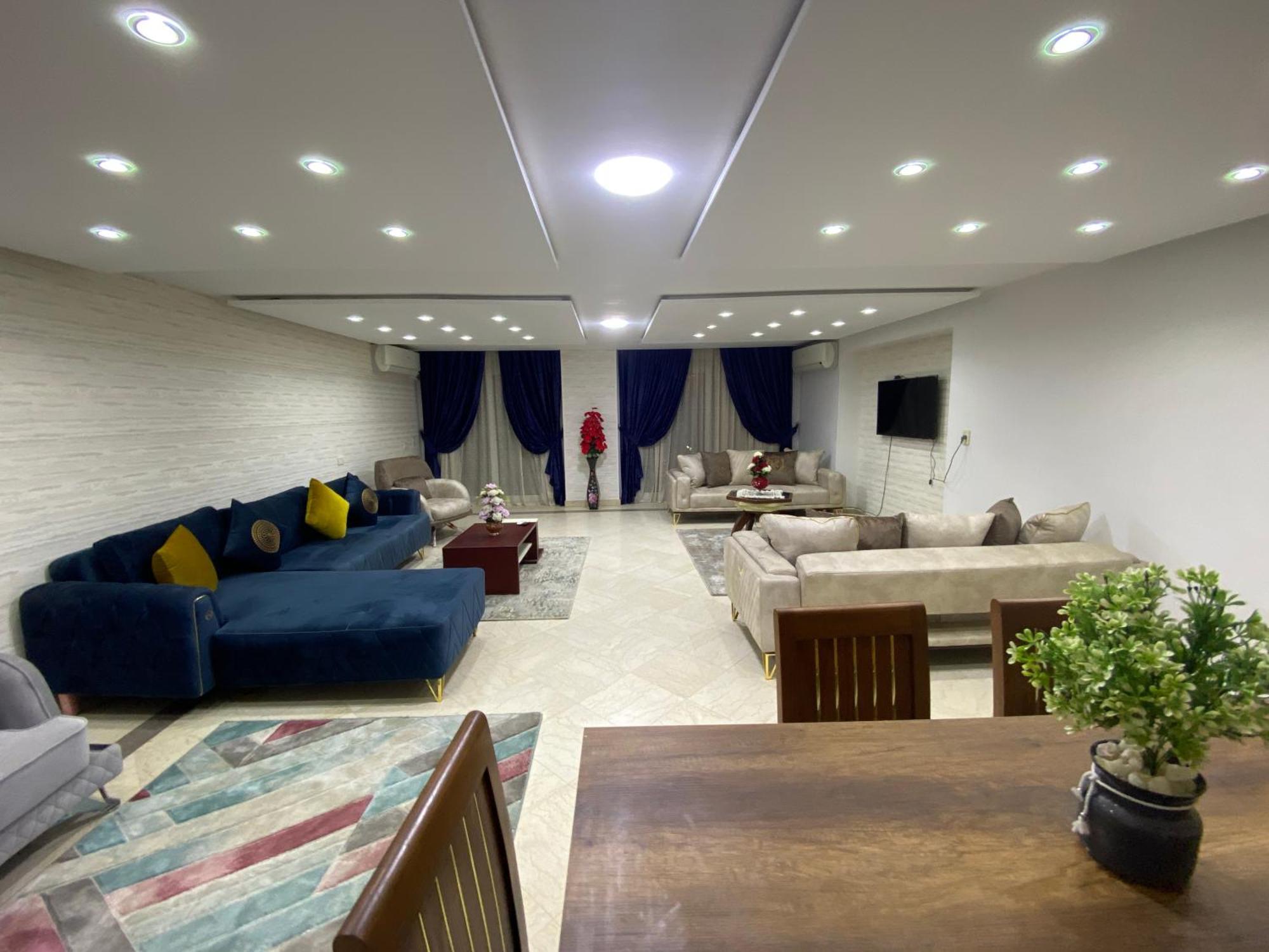 On The Nile Apartment *
