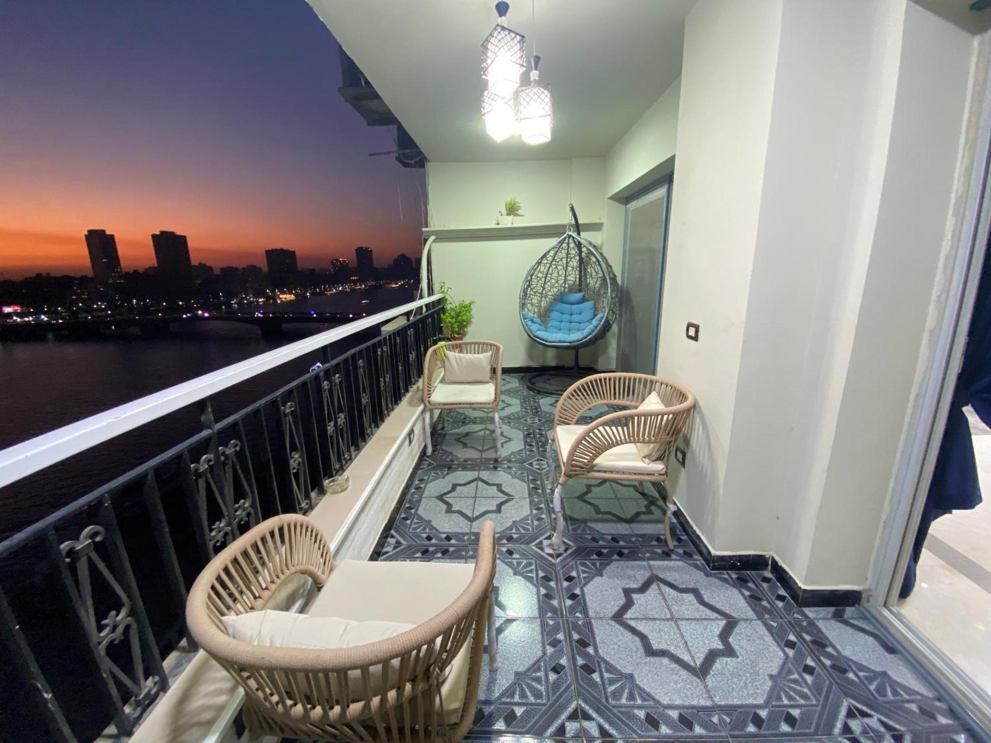 Apartment On The Nile *